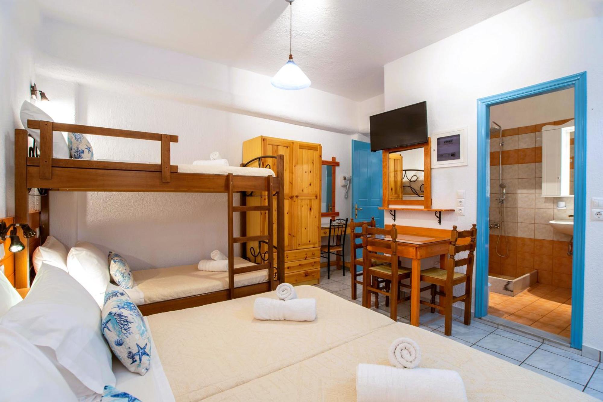 Kontaratos Studios & Apartments Parikia  Bagian luar foto