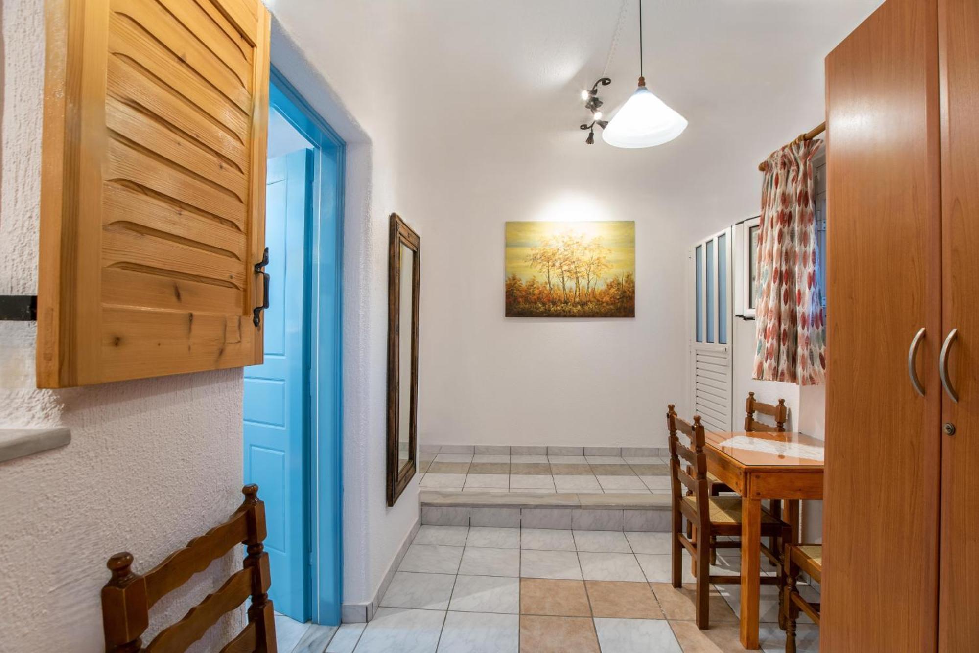 Kontaratos Studios & Apartments Parikia  Bagian luar foto