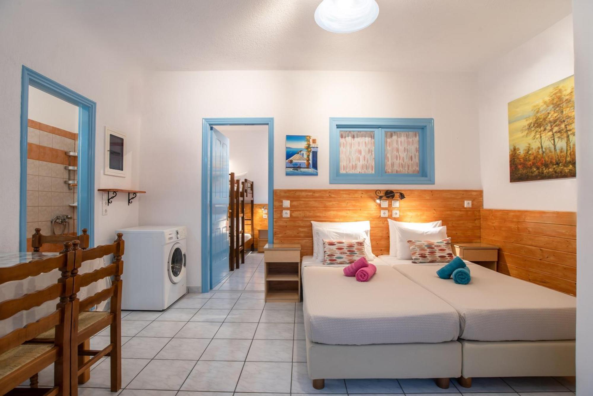 Kontaratos Studios & Apartments Parikia  Bagian luar foto